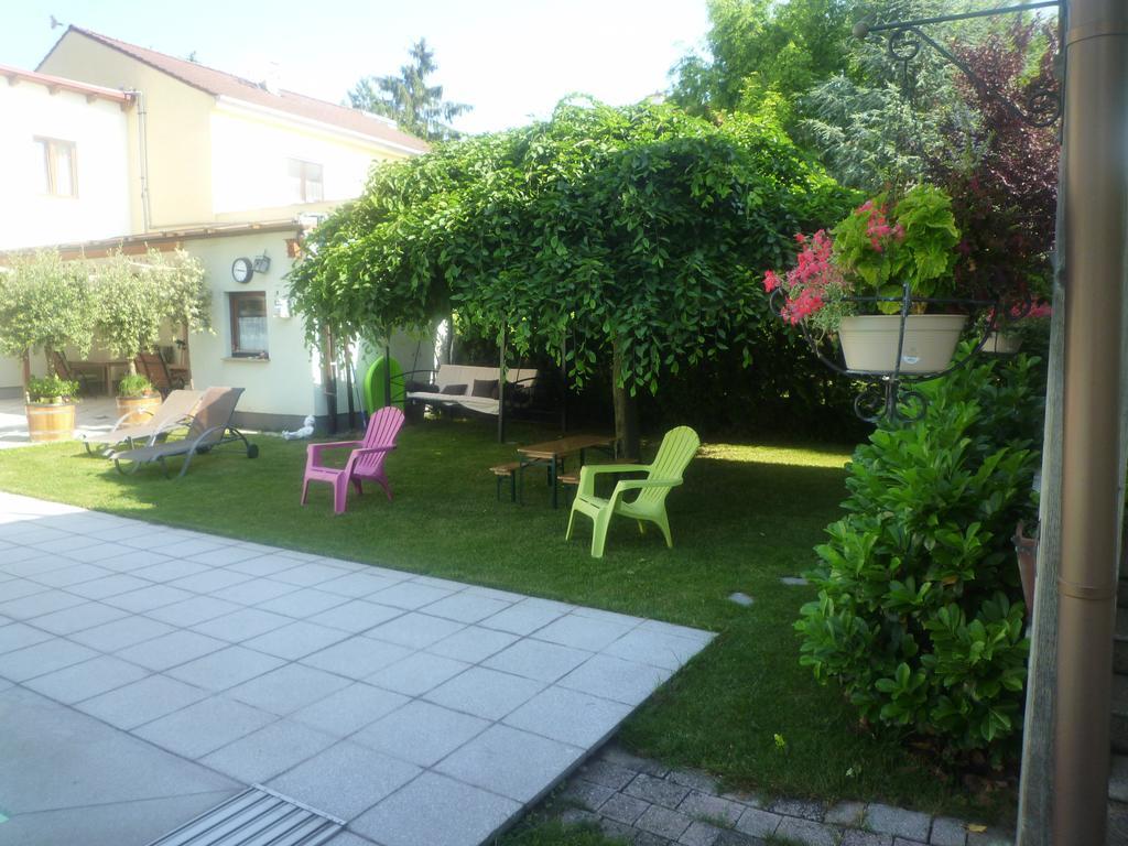Gartenpension Prosl Wien Exterior foto
